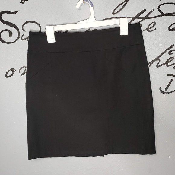 Banana Republic Classic Black Mini Pencil Skirt, 10 - Picture 1 of 8